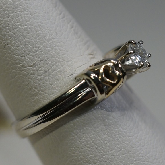 14K Two Tone 1/4 Ct Solitaire Genuine Diamond Ring - Picture 2 of 6